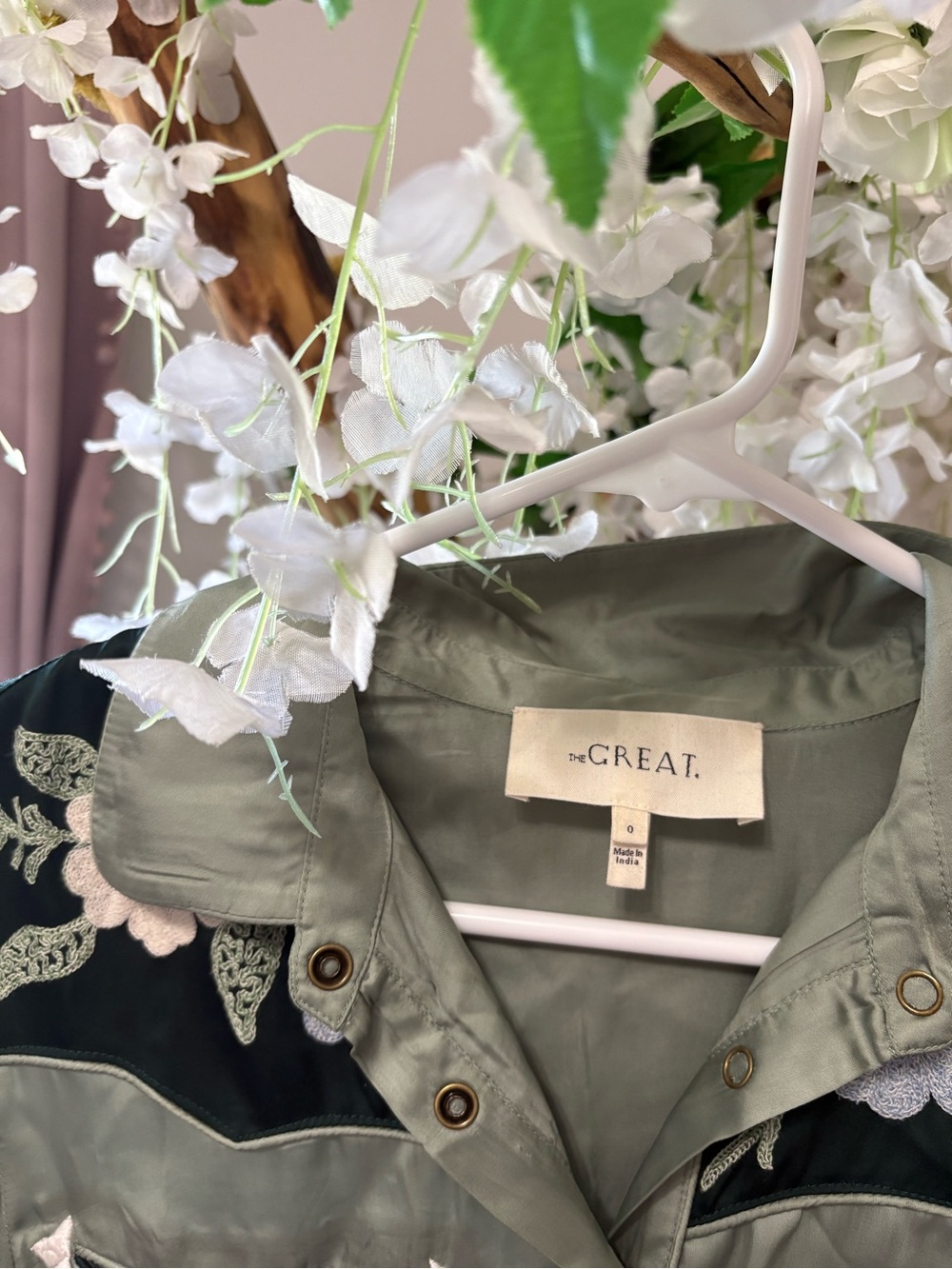 THE GREAT. Sage Green Satin Embroidered Western Heritage Shirt in Dried Sage - Picture 11 of 14